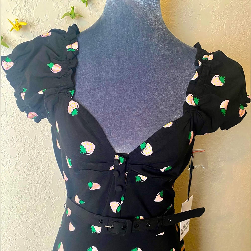 Unique Vintage Black & Pink Strawberry Print Ohara Swing Dress M